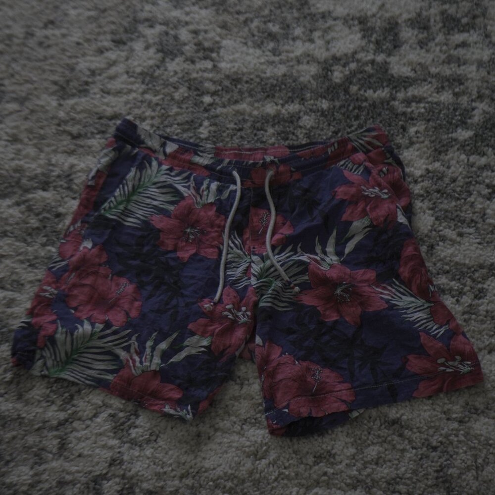 Jogal Men’s Floral Shorts – Purple/Pink, Size Medium